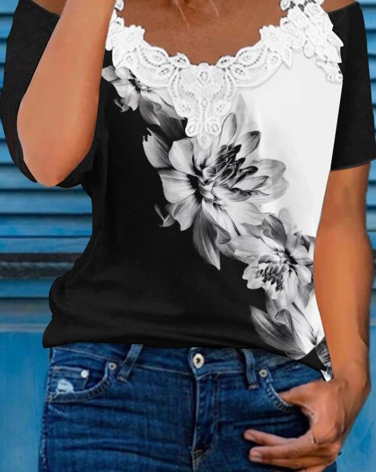 New Lace Patchwork Printed Short Sleeved T-Shirt, Black and White Ink Lotus, Off The Shoulder Short Sleeved for Women