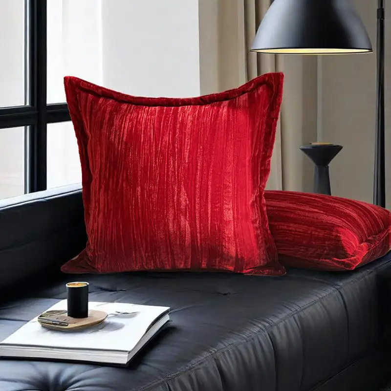 French-style vintage double-sided red velvet pillowcase for villa living room sofa,decorative cushion cover with a high-end look