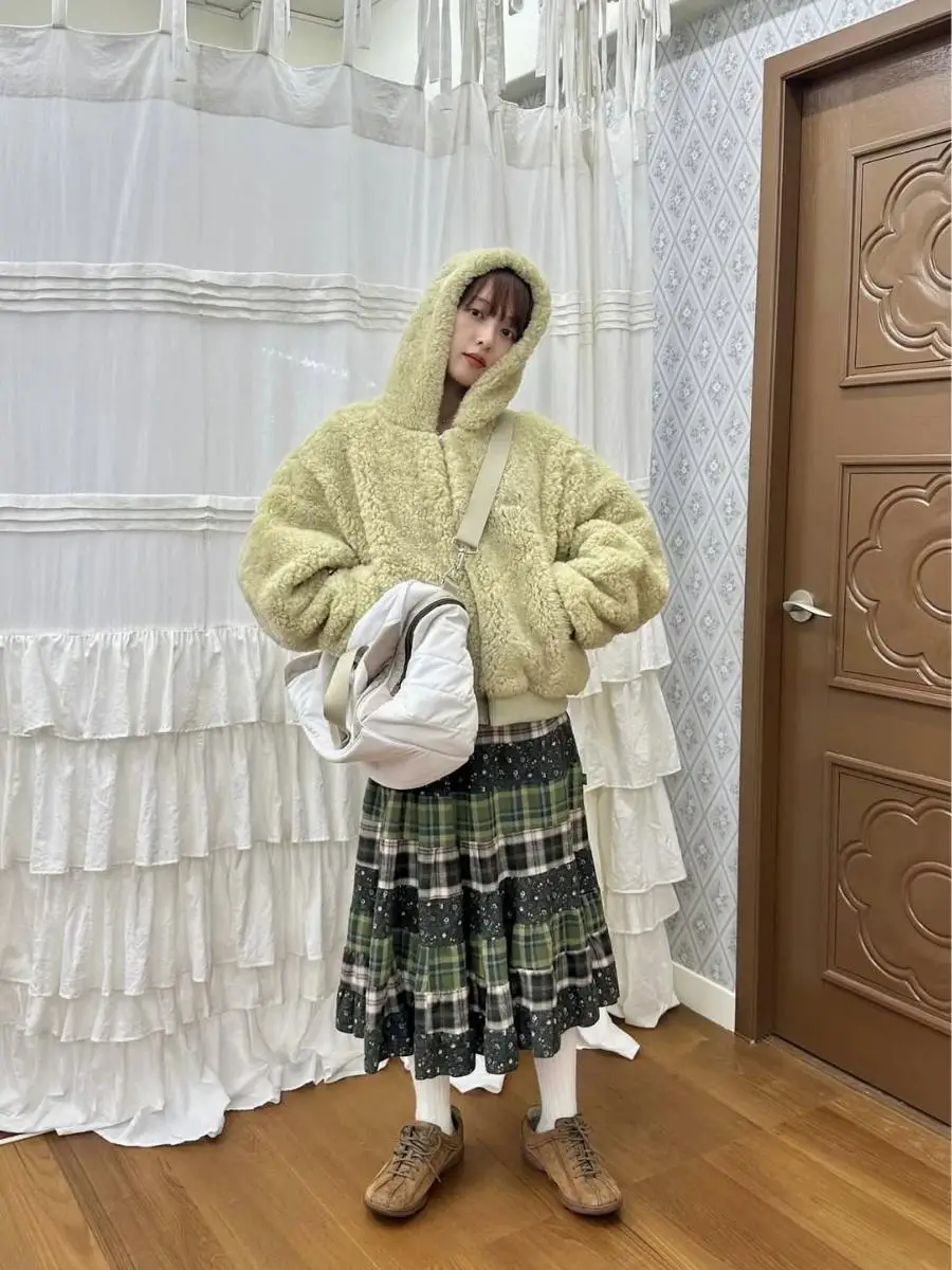 

Теплая и стильная женская куртка из овечьей шерсти, мягкий повседневный универсальный топ, пальто-костюм из полиэстера с длинными рукавами и молнией