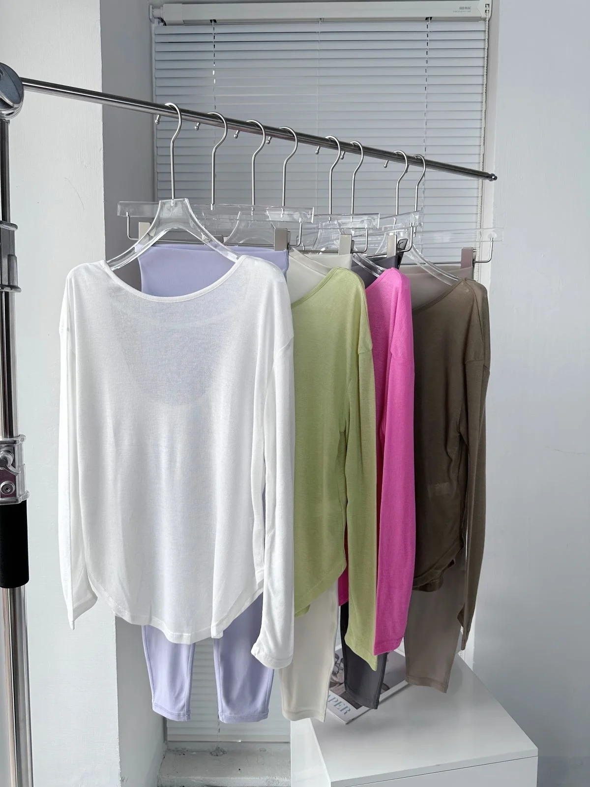 Maglietta Sportiva Leggera e Comoda da Donna per Yoga, Protezione UV, Corsa, Pilates, Ginnastica, Manica Lunga