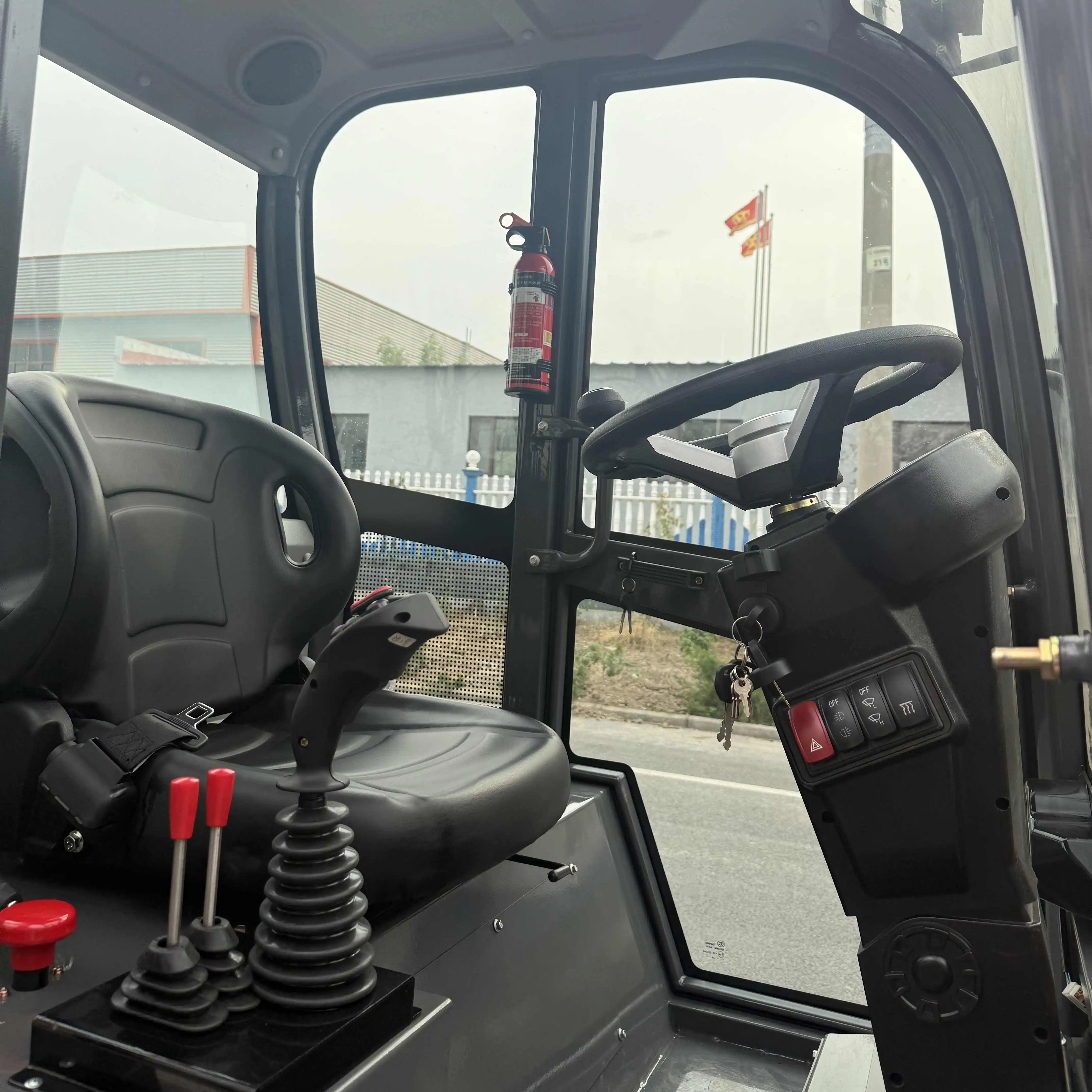 Многофункциональный телескопический колесный погрузчик с дизельным редуктором двигателя EPA и кабиной для строительства