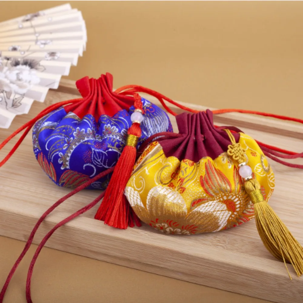 Sachet Empty Bag Chinese Style Jewelry Storage Bag Handmade Vintage Embroidery Sachet Lucky Tassel Drawstring Bag For Wedding