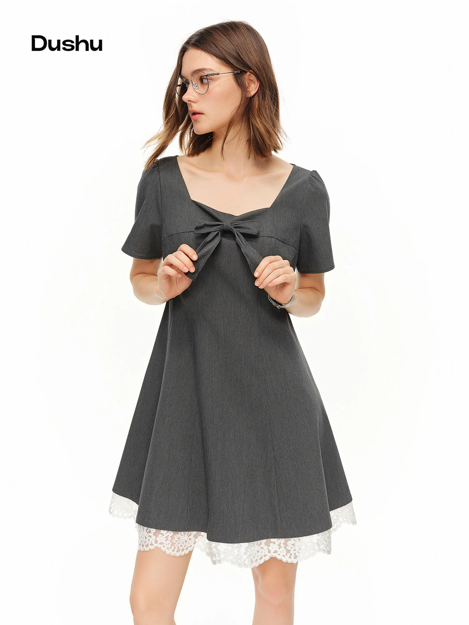 

DUSHU 2026 Summer New Women‘s Bow Lace Mini Dress, Sweet Statement Short Dress for Coquette & Heiress-Chic Style Mini Dress