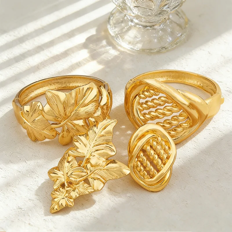 

Luxury Bracelet Rings Dubai Women Fashion New Design Jewelry Gold Color Large Bangle Engagement Bridal Elegant Lady Jewelry