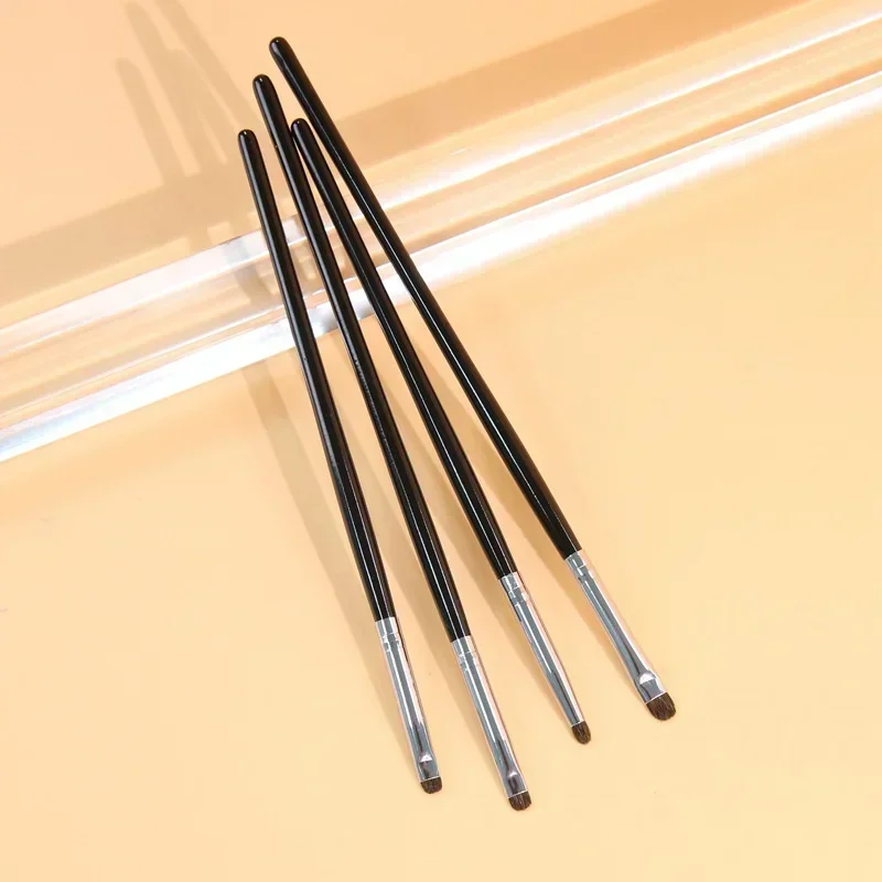 1pc Detail small Eyeshadow Make up brush Pony hair Precision Eye shadow Makeup brushes Tapered Smudge cosmetic tools
