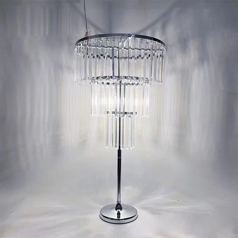 

Luxury 3 Layers Crstal Acrylic Silver Centerpieces Wedding Desktop Flower Vase Stands