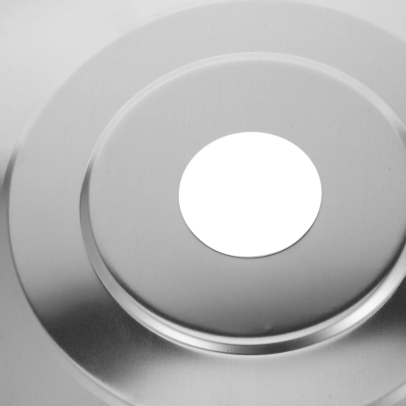 

Outdoor Stainless Steel Street Lamp Shade Cover Replacement for E27 Light Fixtures Heat Dissipation Lamp Post Cover