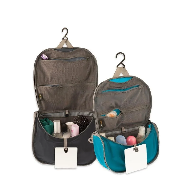 travel-toiletry-bag-portable-makeup-pouch-storage-bag-for-men-and-women-seatosummit-washroom-supplies-hanging-bag