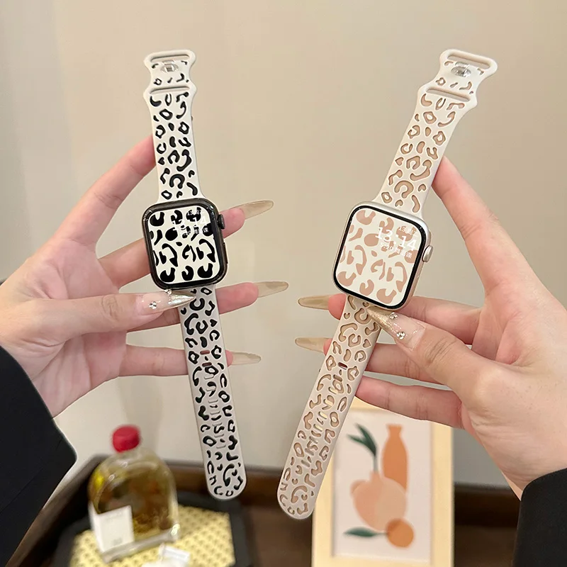 Cute Strap For Apple Watch Band 40 44 42 45 41 49 38mm Leopard Print Silicone Engraved Bracelet Series 8 9 7 SE 6 5 4 ultra 2 3