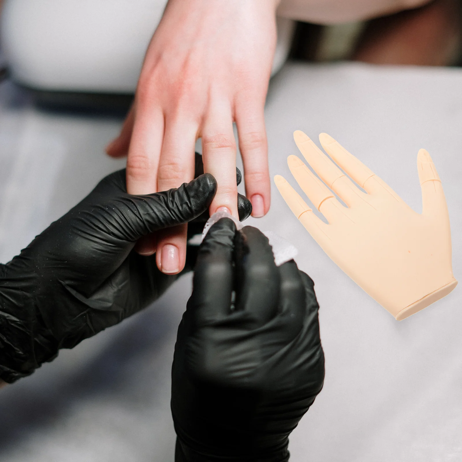 

Silicone Nail Practice Hand Reusable Flexible Lifelike Detachable Joint Artificial Hand Acrylic Nails Nail Practice Hands