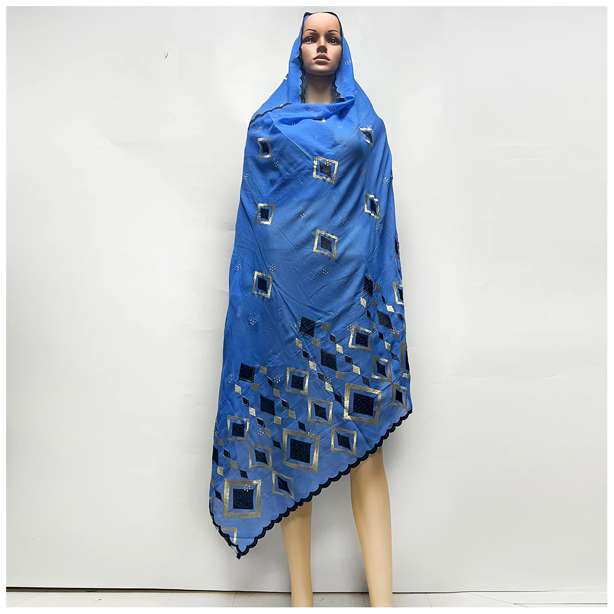 Wholesale 6/12  Pieces African Women Scarfs Big Circle Design Big Embrodiery Cotton Big Size Muslim Scarf for Shawls Pashmina