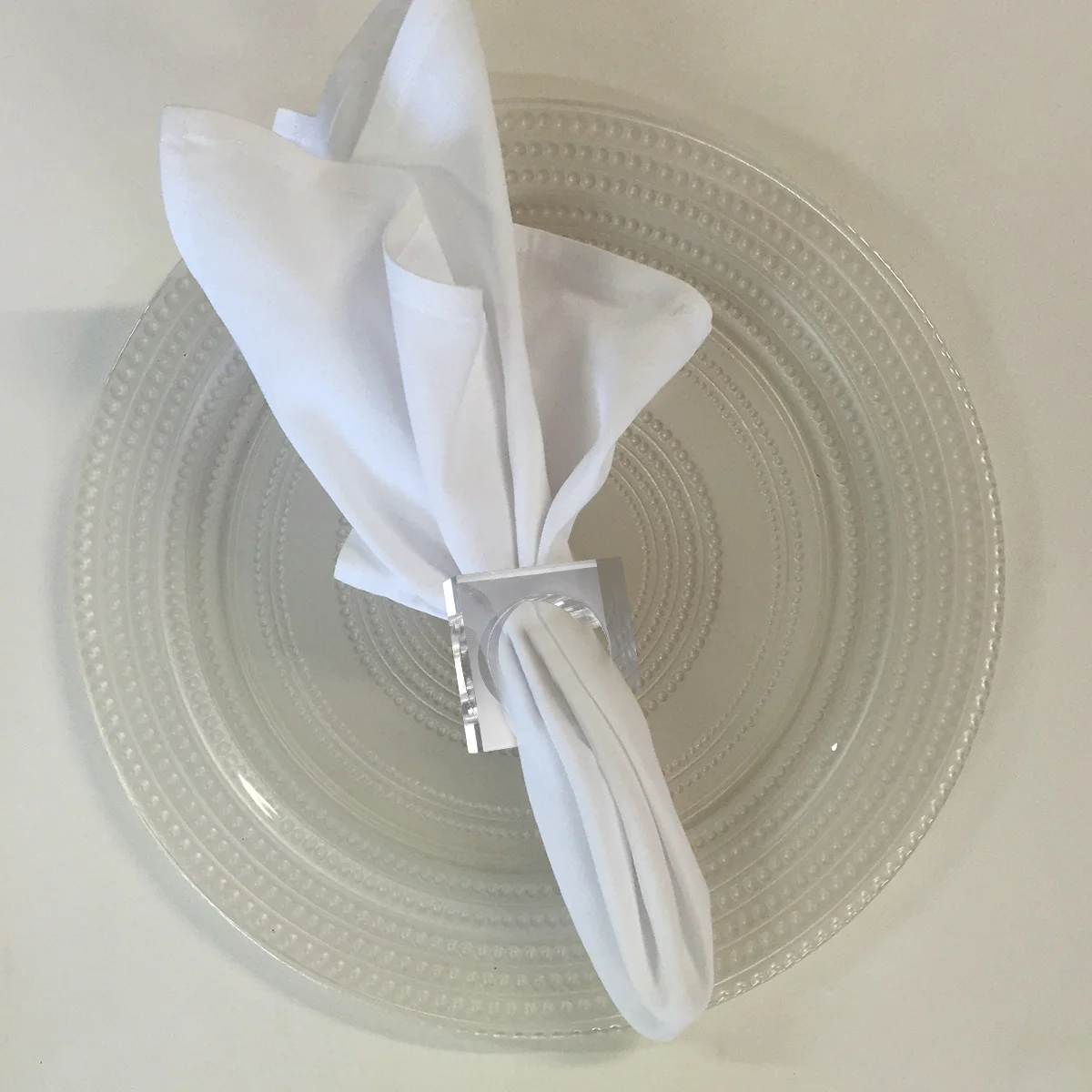 

Acrylic Napkin Rings Transparent Square Design Elegant Serviette Buckle for Bridal Shower Birthday Party Decoration Napkin