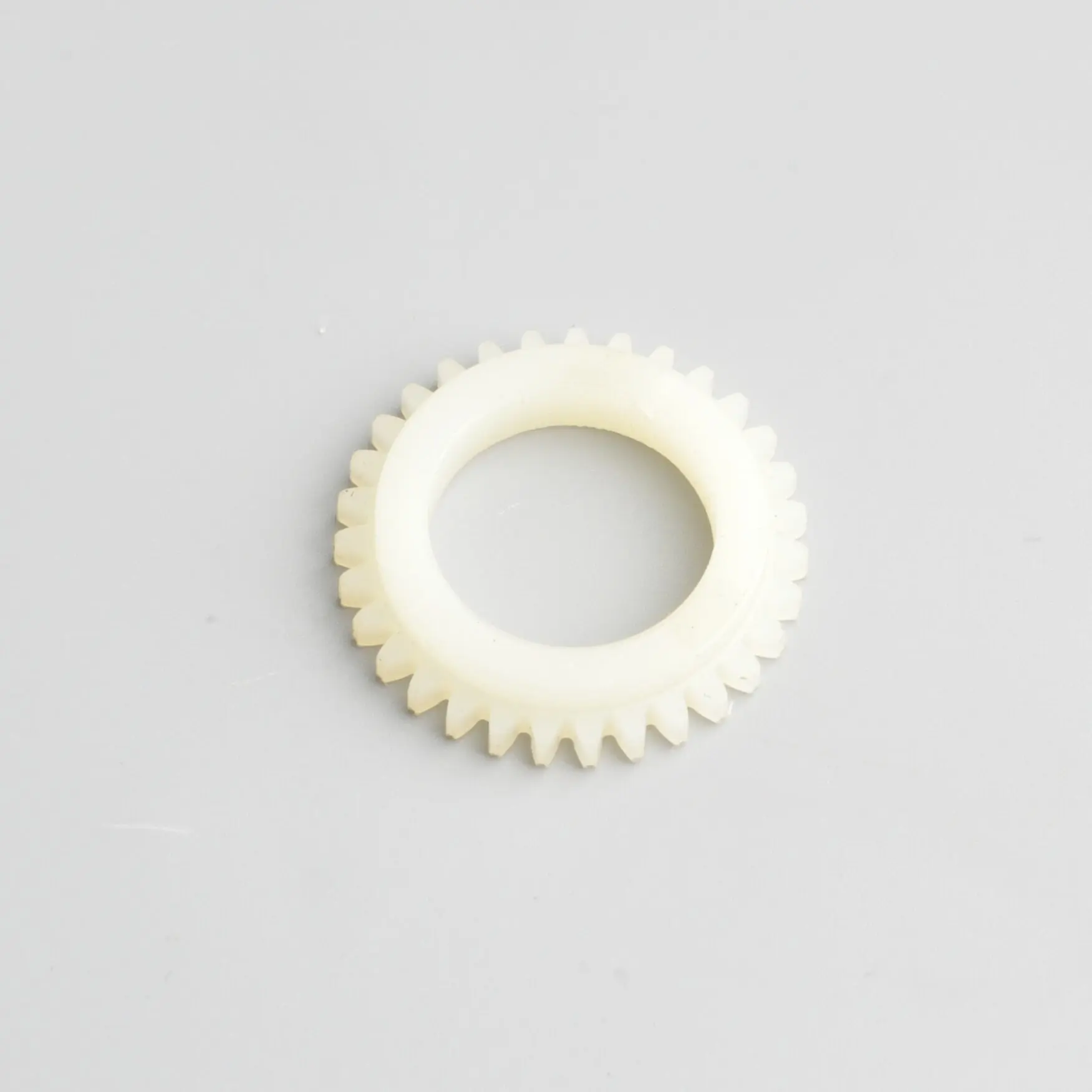 

L2.072.152 SM74 Нейлоновая шестерня 33x20x6 мм 31 зубьев Детали печатной машины