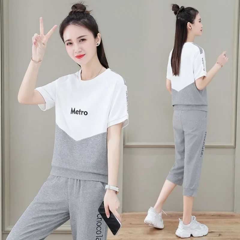 Women\'s Casual Capris Sportswear Suit Summer 2023 New Korean Fashion Show Slim Crop Tops And Calf-Length Pants 2 Two Piece Set