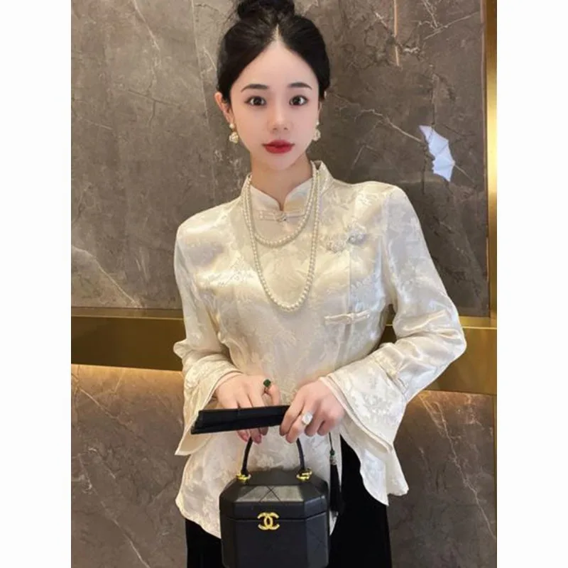 

New Chinese Style Fashion Top 2024 Women's Autumn New Style High-end Retro Button White Jacquard Shirt Female Clothing