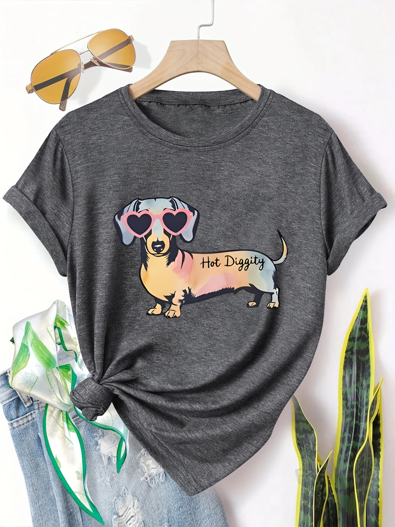 

Plus size women's short sleeve T-shirt Dachshund With Heart Sunglasses And Text Daily comfortable and versatile style summer