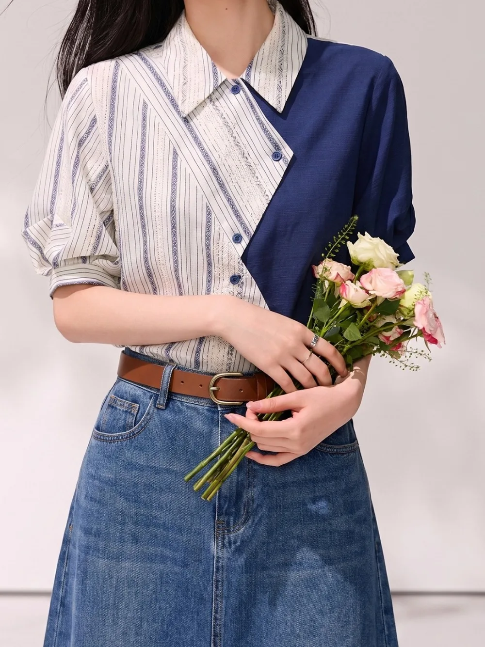 

Korean Retro Women's Irregular Spliced Striped Short Sleeve Shirt 2026 Summer New Loose Slimming Commuter Versatile Casual Top