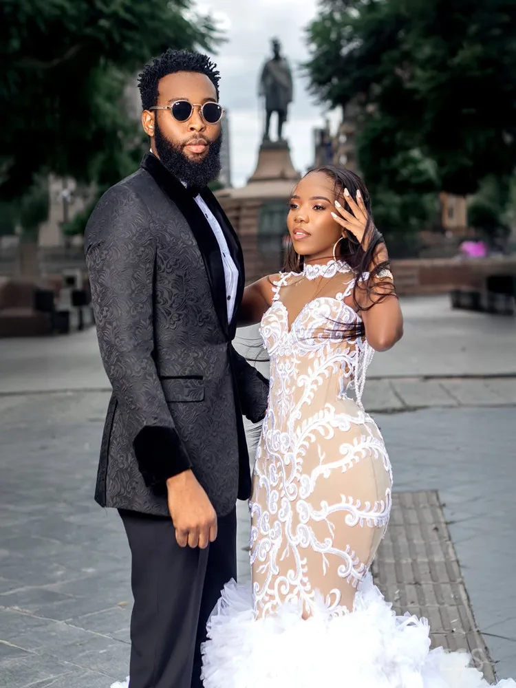 ชุดแต่งงานทรงเมอร์เมดแบบวินเทจ คอสูงปักลาย แต่งระบายผ้าทูลล์หลายชั้น แขนกุด  ชุดเจ้าสาว