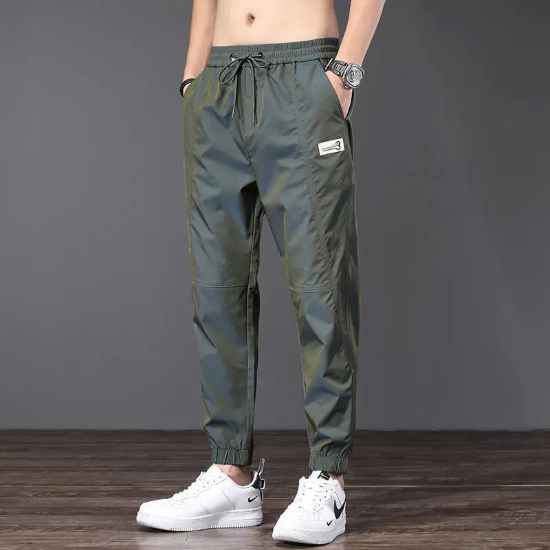 Thin Gradient Ice Silk Pocket Patch Men's Cargo Pants Summer Loose Quick Drying Tie One's Feet Street Casual Male Trousers