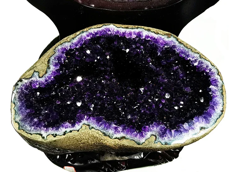 Wholesale  Natural large amethyst cave Hotel decoration Uruguay Amethyst cornucopia Amethyst Geode  store geomancy