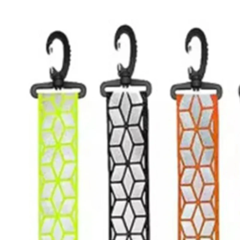 

1PC Reflective Strap Pendant Keychain for Outdoor Camping Night Running Cycling Backpack Safety Lightweight Bright Keyrings