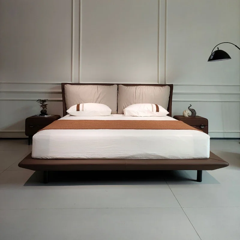 

Italian minimalist leather bed 1.8 meters master bedroom marriage bed soft bag backrest light luxury Internet celebrity high-end