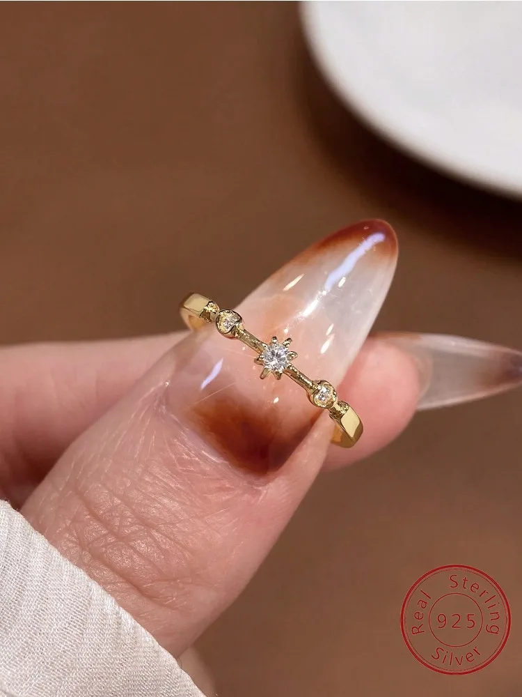 925 Sterling Silver Simplicity Fashionable Star Round Zircon Ring For Women Daily Life Anniversary High Quality Fine Jewelry