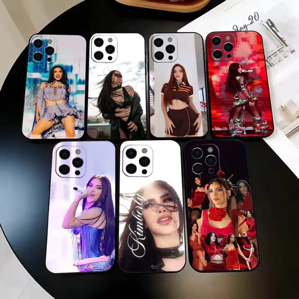 Funda para Teléfono con Diseño de Artistas de Pop Latino K-Kim-M L-Loaiza-ZA para iPhone 16, 15, 14, 13, 12, 11, Pro, Max, Plus, X, XS, SE4, E, Funda Negra Suave (una)