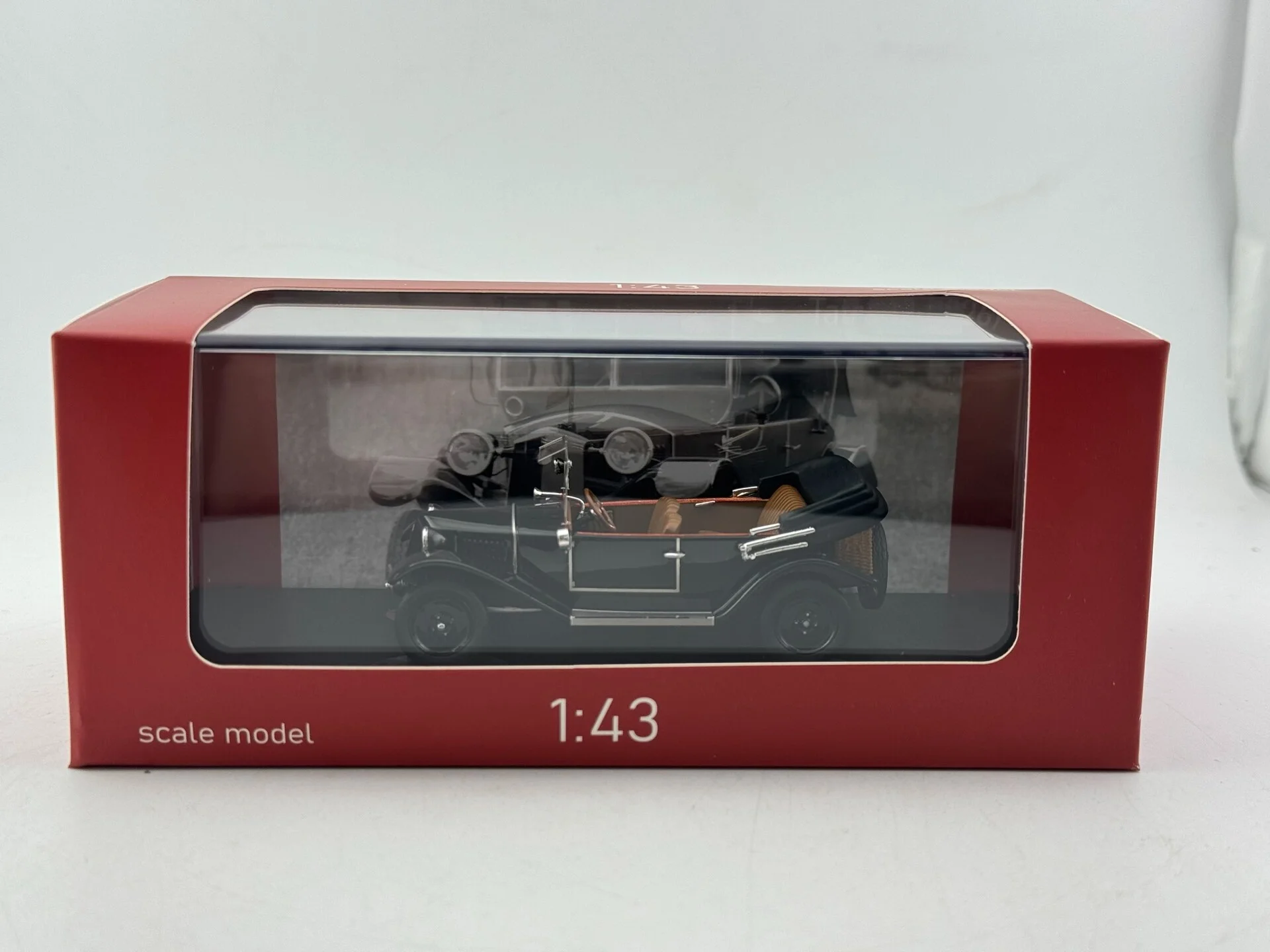 Scale Modl 1/43 Scale Tatra 12 Convertible Vintage Car Resin Car Model
