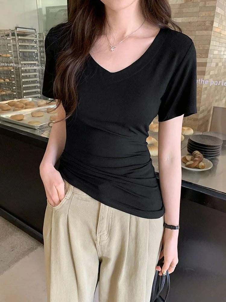 Solid color basic V-neck short sleeved T-shirt for women, slim fit, breathable, solid color, versatile interior top