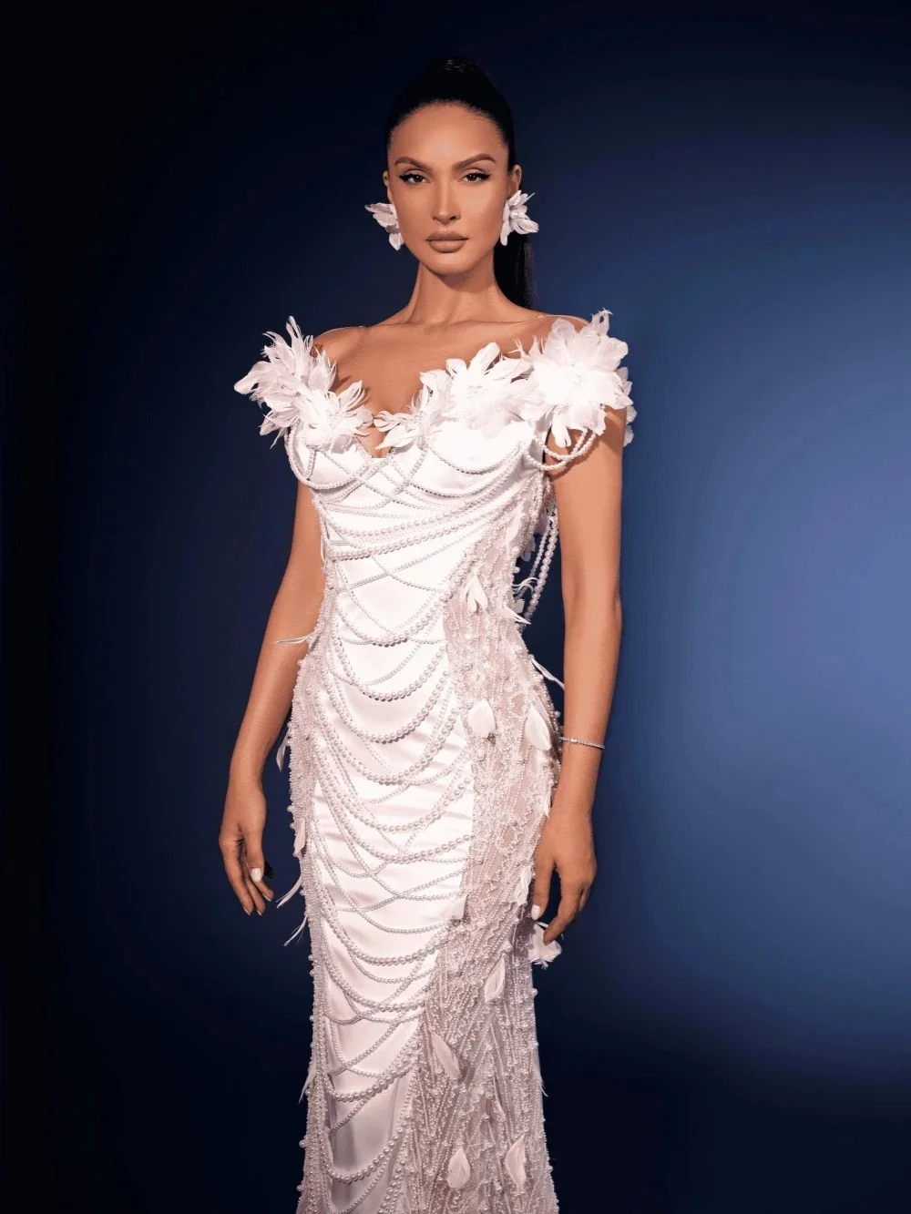 Simple Feather Mermaid Wedding Dress Pearls Bridal Gowns Off Shoulder Bride Dresses Sequins Beading Customized Vestido de novia