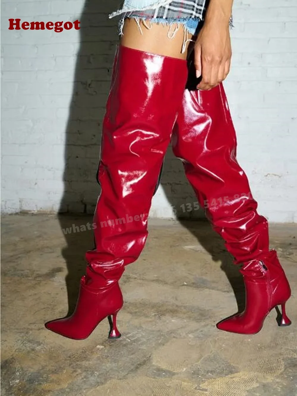 

Бордовые высокие сапоги винной травы, плиссированные женские сапоги выше колена с острым носком, необычный стиль, глянцевая повседневная обувь с боковой молнией