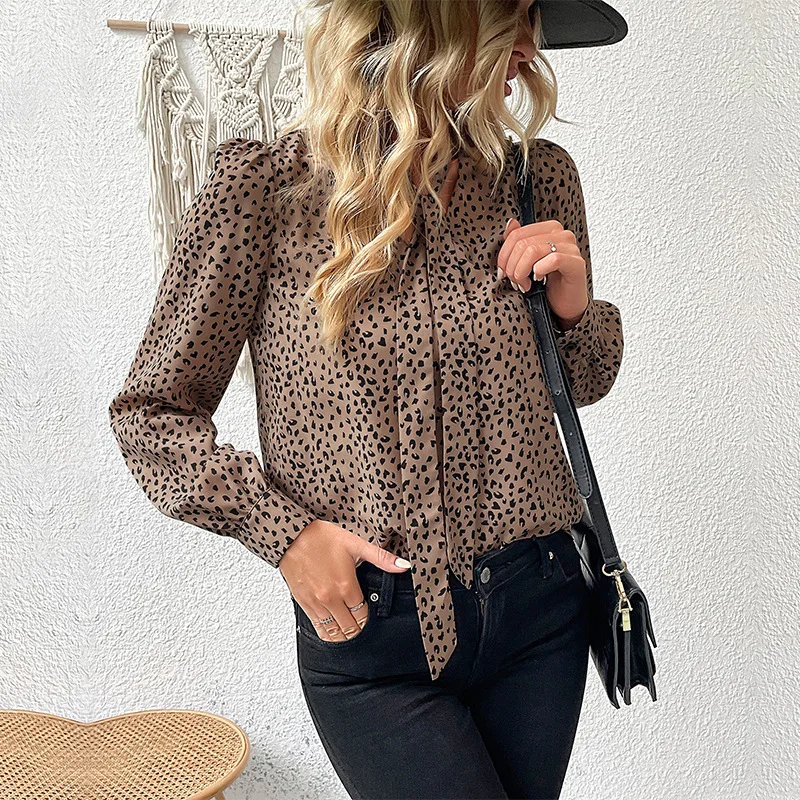 

Autumn New Sle Women's Long Sve irt Commuter Wind Design Sense Belted Silk Top Straight Tube pe Faionable