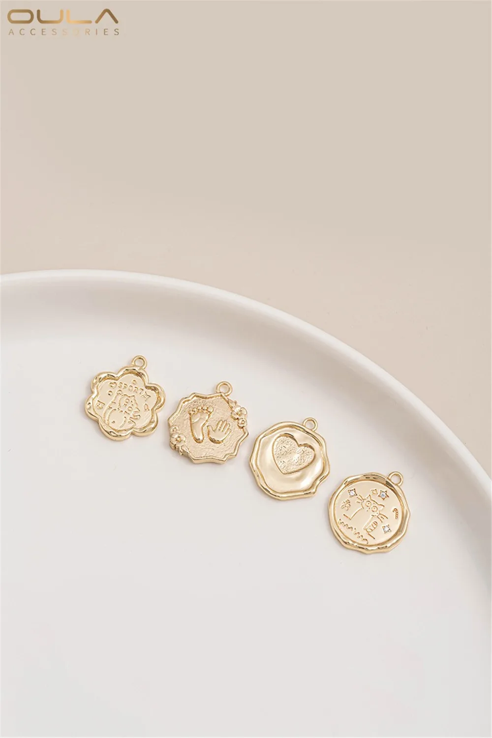 1PCS 14K Gold-plated Cute Cat Pattern Heart-shaped Flower Round Pendant, Diy Jewelry Pendant