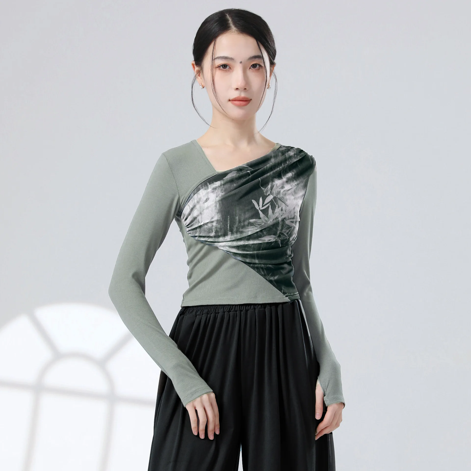 

Chinese dance ink painting style classical dance practice clothes women's national style slim-fitting short-sleeved tops