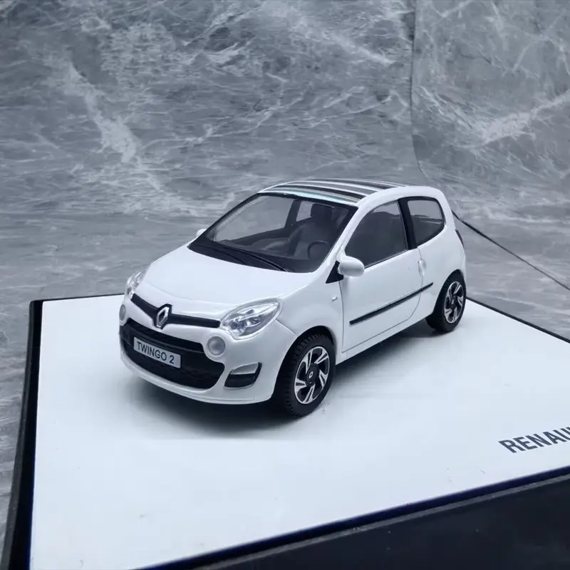 1/43 ‌ Twingo 2 Legierung Kompaktwagen Modell Druckguss Metall Miniatur-Fahrzeug Hochdetailliertes Modell Sammlerstück Kindergeschenk