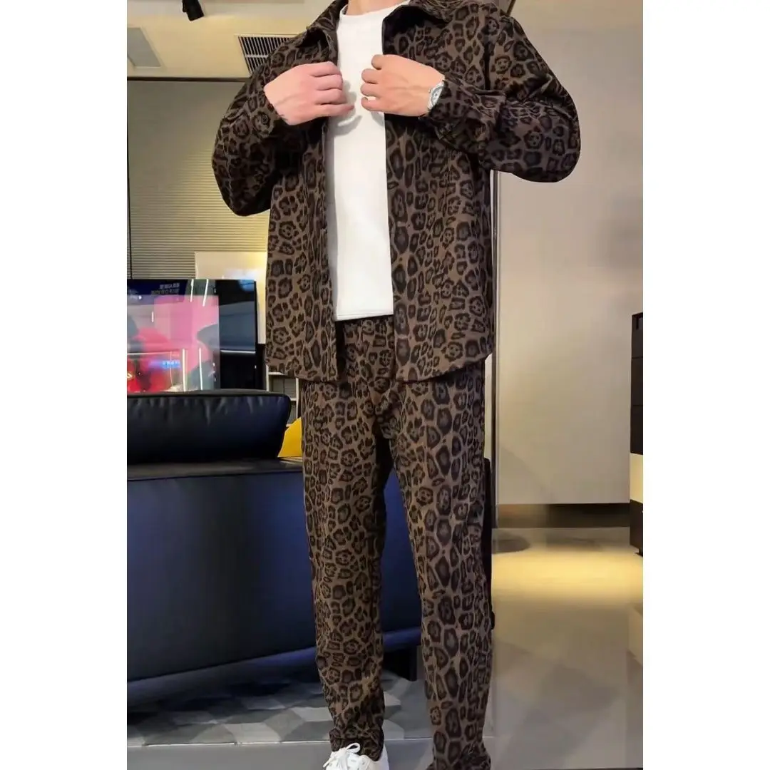 

Новая мужская одежда в стиле ретро, повседневная одежда с леопардовым принтом, рубашки и брюки с длинными рукавами, удобная уличная одежда на весну и осень.