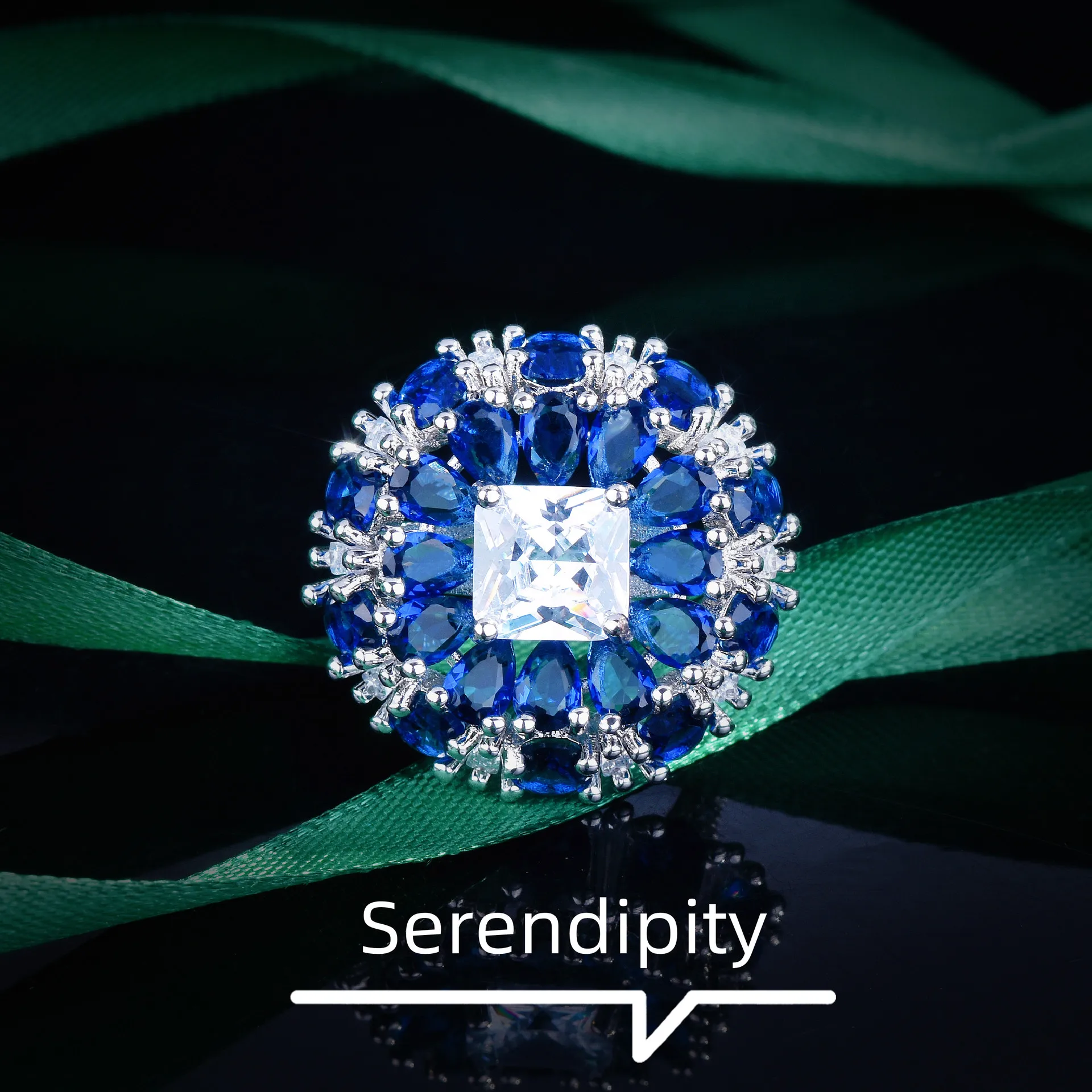 Luxury Designer Jewelry Cornflower Simulated Sapphire Rings Noble Lady Elegant Banquet Blue Zircon Color Treasure Ring For Women