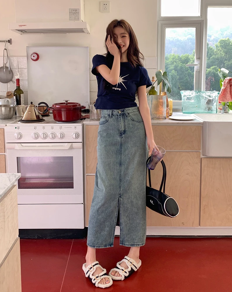 

Skirts for Women 2023 Spring and Summer New Washed Blue High Waist Three Buttons Split Denim Skirt Solid Color Medium Long Skirt