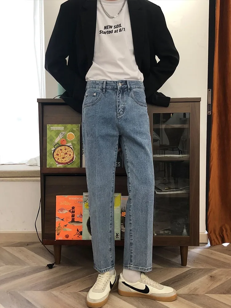 CloHand Jeans Kaki Lurus Longgar Pria Jeans Kasual Trendi Sembilan Titik Pelangsing Pinggang Tinggi Biru Muda Musim Semi Musim Panas Antik Pria