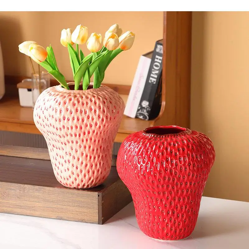 

Simulated Strawberry Ceramic Vase Flower Pots Decorative Flowers Arrangement Desk Decoration Modern Home Decor