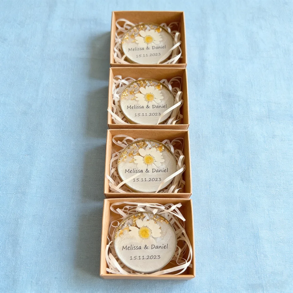 Personalized Daisy Epoxy Magnet 10/20/30/40/50Pcs | Baptism Birthday Wedding Guest Gifts Bulk