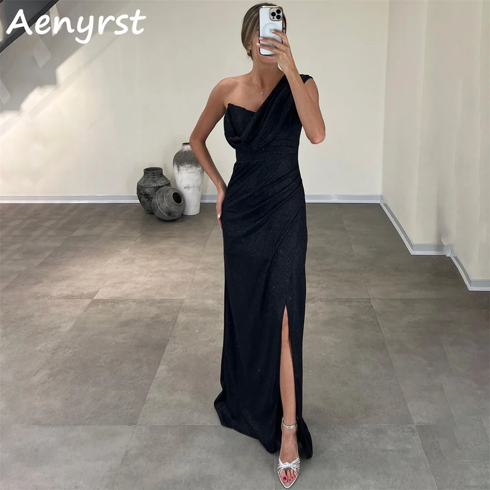 Aenyrst ชุดราตรีตรงเปิดไหล่ข้างเดียวแบบเรียบง่ายชุดราตรีผ่าข้างประดับเลื่อมงานพรอมสำหรับผู้หญิงสั่งได้คนละแบบคนสวย