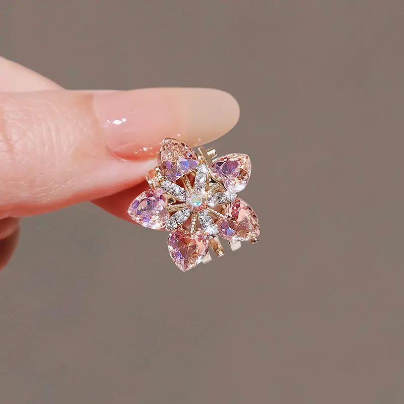Luxury Pink Crystal Flower Mini Hair Claw for Women, Shiny Rhinestone Hair Clip Elegant Small Hairpin for Party Hair Accessories