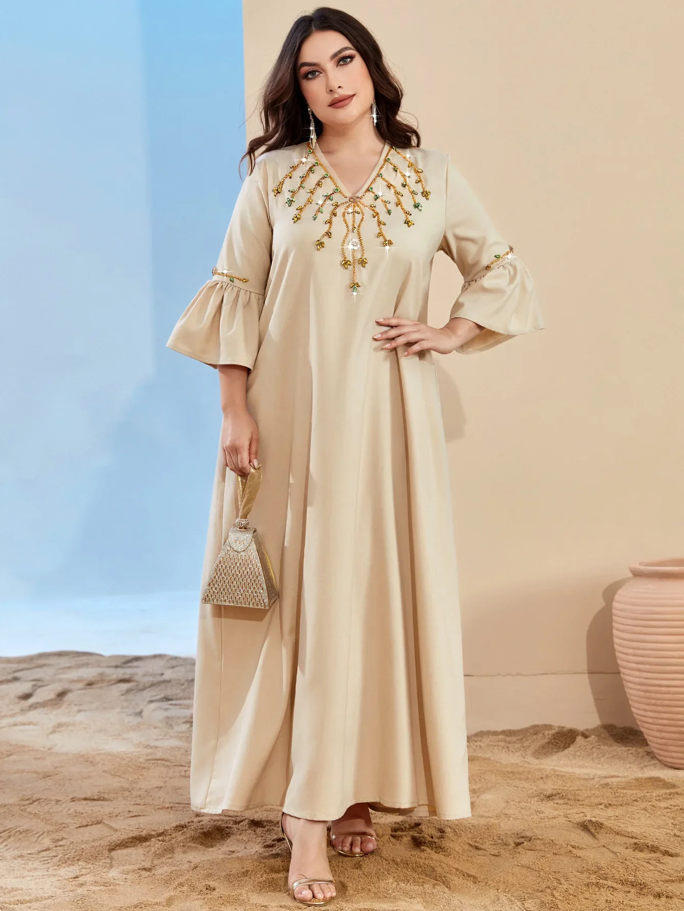 

Elegant Flared Sleeves Muslim Abaya Dubai Abaya Turkey Islam Party Evening Dresses Robe Apricot V-neck Dress for Women Vestidos