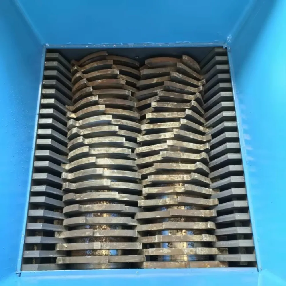 Economic High Quality Double Shredder for Rubber Tire Garden Waste Plastic Light Metal Shredding Machine