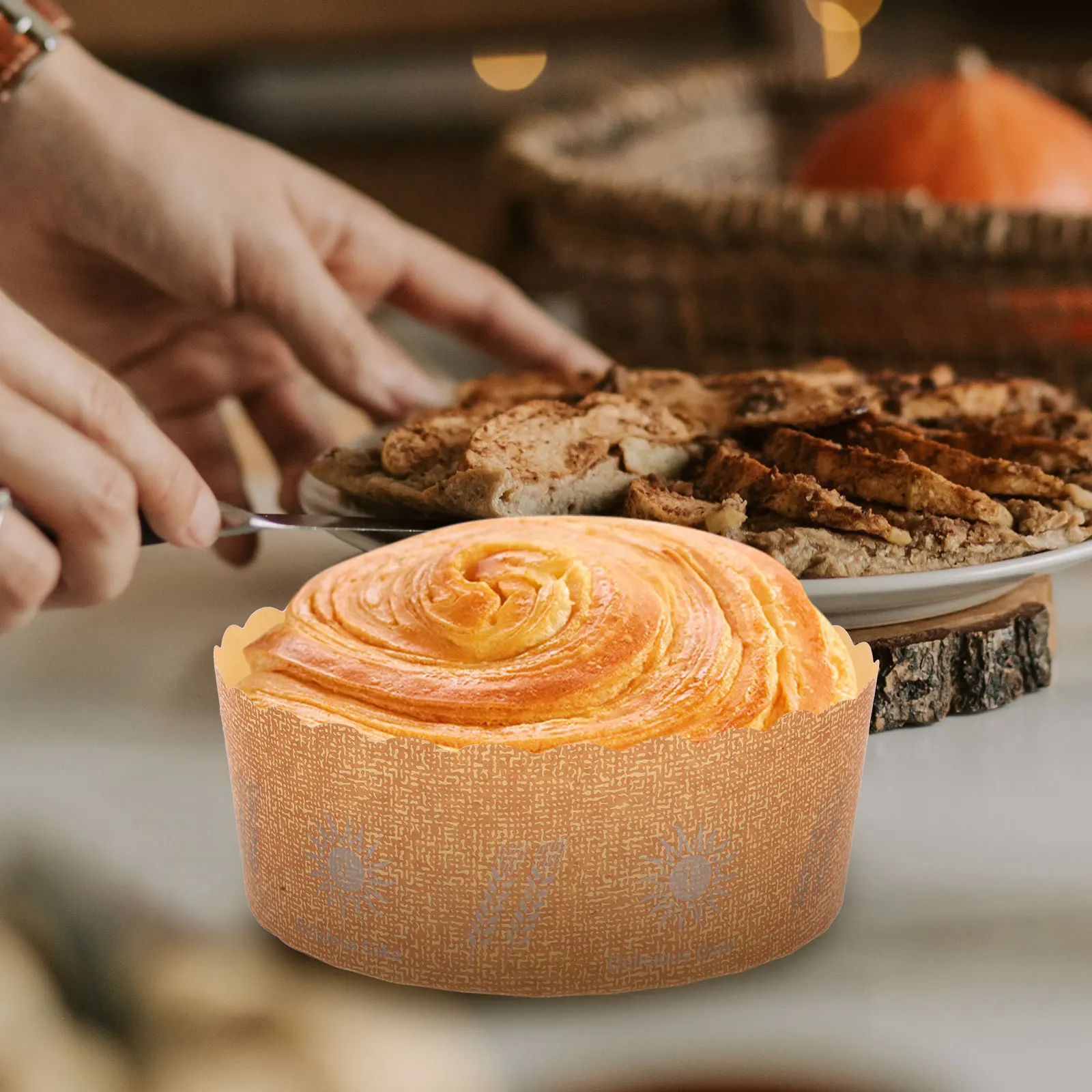 

100Pcs Paper Cake Cups Safe Baking Cupcake Wrappers Party Dessert Baking Cups for Wedding Birthday Party Cupcake Cup