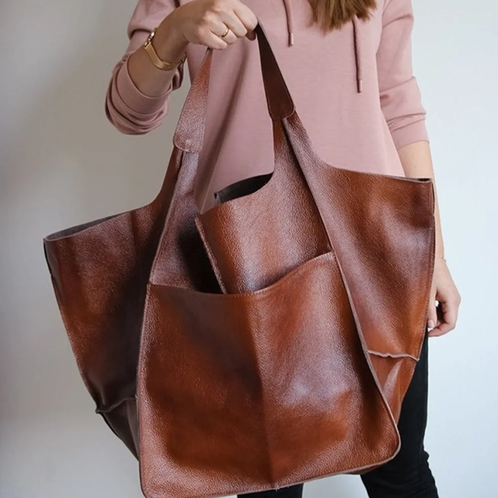 

European and American Retro Simple New Style Large Soft Leather Large Capacity Shoulder Handbag for Women