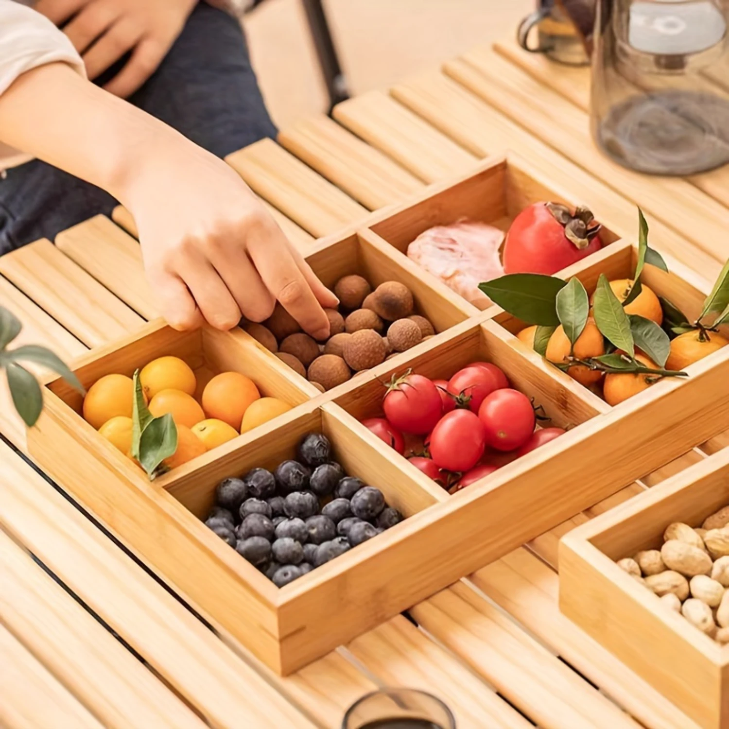 Bamboo Partition Box - Multi-functional Snack, Fruit, Nut, Candy & Hot Pot Holder - Ideal for Kitchen, Coffee Shop, Desktop