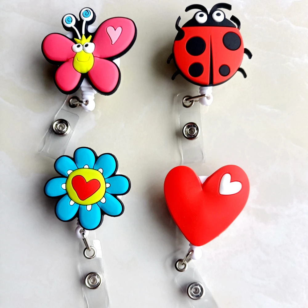 Lovely Cartoon Animals Flowers Heart Retractable Doctor Nurse Students Badge Reel Brooch Keychains Clips Name Card Holders Gifts